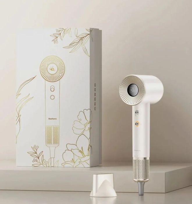 的吹风机就不配有一头秀发了?开元棋牌app用不起好几千(图27) 的吹风机就不配有一头秀发了?开元棋牌app用不起好几千(图27)